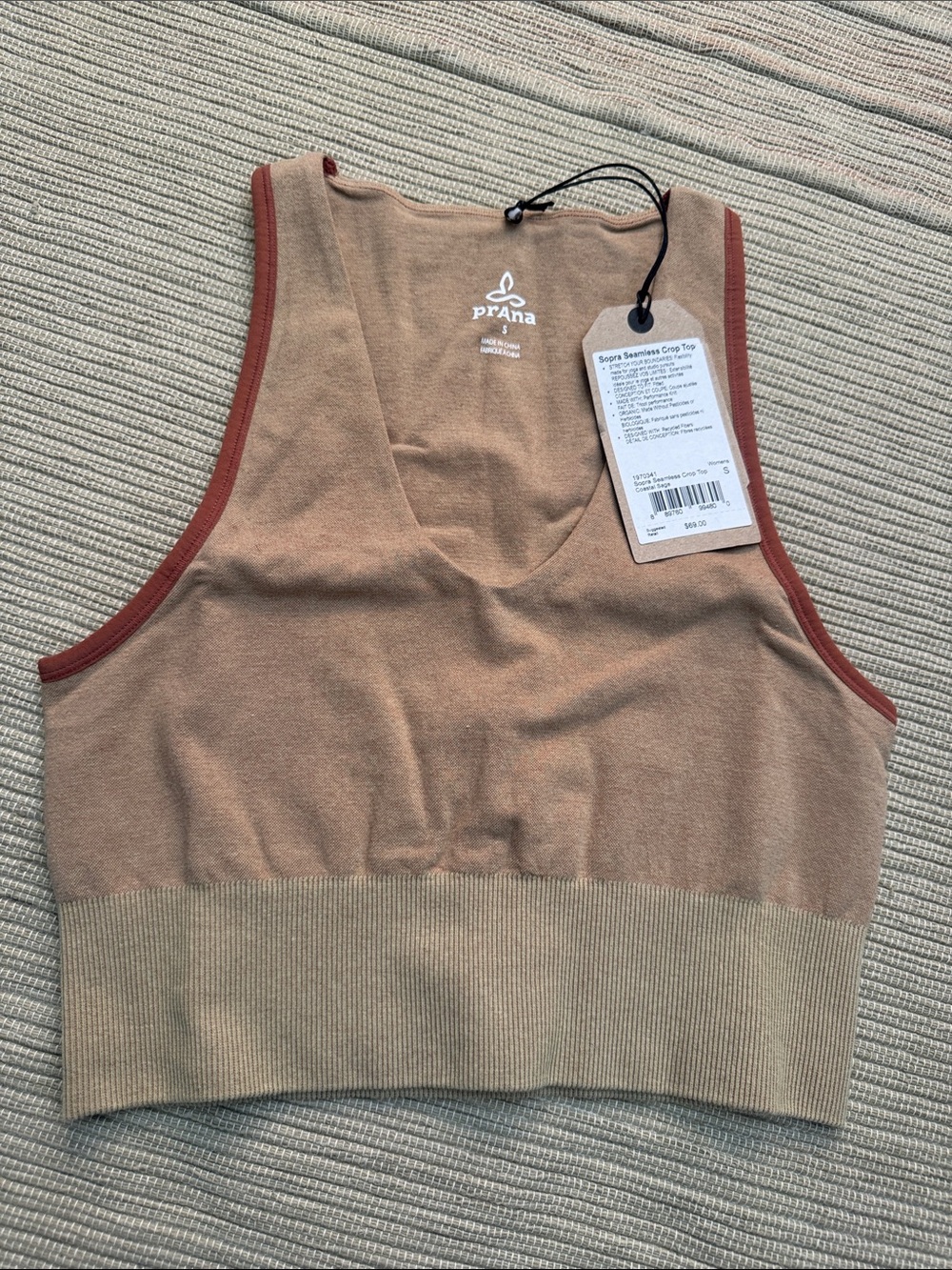 New with Tags! Prana Sopra Seamless Crop Tank - Costal Sage Sz S